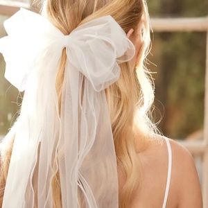 White Organza Oversized Bow Hair Clip